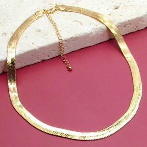 Gold 8mm wide snake chain statement necklace